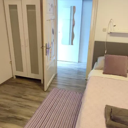 Apartament Elena Mare *