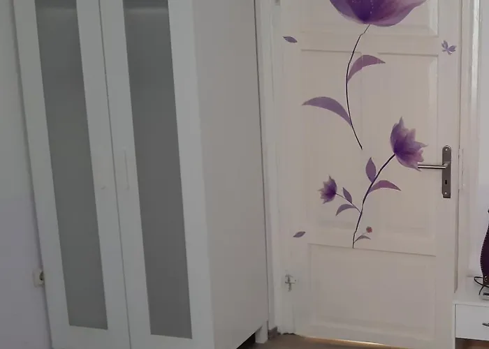 Elena Mare Apartment *